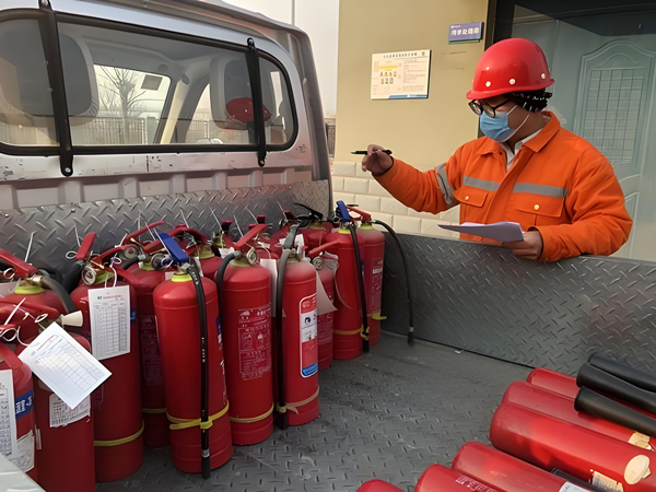 滅火器年檢 滅火器年檢